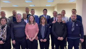 Aliağa Belediye Meclis Üyeleri Eda Kılıç Ve Gülten Taşbaş Milliyetçi Hareket Partisine Katıldılar