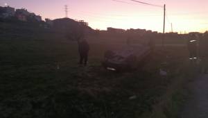Aliağa'da otomobil takla attı: 1 yaralı