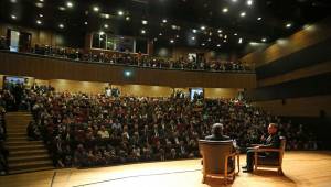 Ayın Konuğu'nda Büyük İzdiham