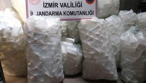 İzmir'de Sahte dezenfektan üreten iş yerine operasyon