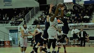 Petkim Spor : 94 – Final Gençlik : 90