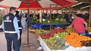 Aliağa zabıtası pazar yeri denetimlerini sürdürüyor