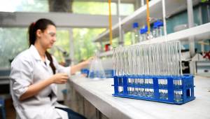 EGE ÜNİVERSİTESİTIP FAKÜLTESİ HASTANESİ "İMMÜN PLAZMA" YÖNTEMİ İLE TEDAVİYE HAZIR