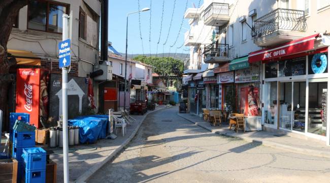 FOÇA SAĞLIĞI İÇİN SOKAĞA ÇIKMADI 