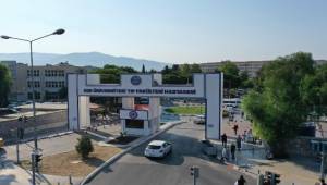 Salgınla mücadelede Ege'nin başarısı