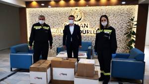 TÜPRAŞ'IN ROBOTİK KODLAMA SINIFLARI SAĞLIK ÇALIŞANLARI İÇİN SİPERLİ MASKE ÜRETİYOR