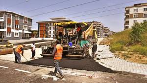 Aliağa Belediyesi Ekipleri 13 Günde 21 Bin M2 Asfalt Serimi Yaptı.