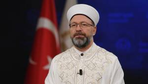 Diyanet İşleri Başkanı Ali Erbaş: Camiler 12 Haziran'da yeniden ibadete açılacak