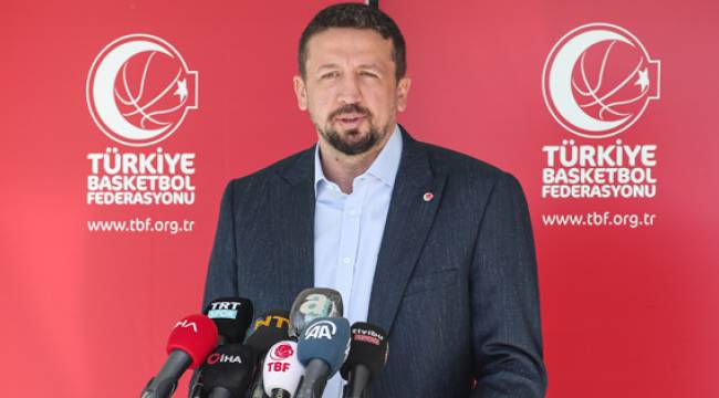 Hidayet Türkoğlu:'Tüm basketbol ligleri sonlandırıldı, şampiyon ilan edilmeyecek'