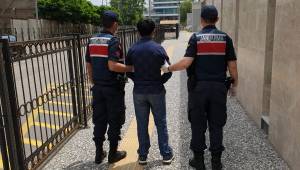  İzmir'de motosiklet hırsızlarına suçüstü 