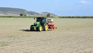 Menemenli Pamuk Üreticilerine Destek