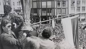 UEFA Kupasını Kaldıran Eller 74 Yaşında Şampiyonluk Kovalıyor