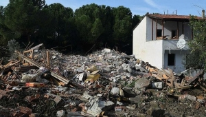 Aliağa'da 16 yapı, Menemen'de 10 kayıt belgesinin iptal edildi