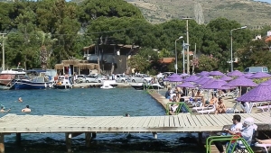 İzin Saatleri Çakıştı 65 Yaş Üstü Gençlerle Karıştı