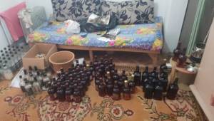 İzmir'de sahte içki imalathanesine baskın: 2 gözaltı