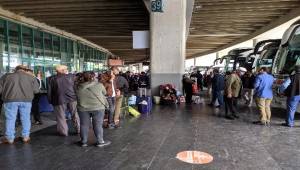 İzmir Otogarı'nda bilet fiyatları iki katına çıktı