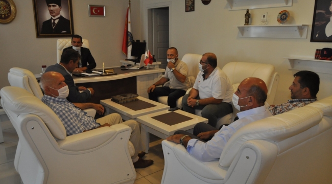 AK Parti İlçe Başkanı Hamdi Erdem  Ve Yönetim Kurulu  , İlçe Emniyet Müdürlüğü ve Devlet Hastanesini ziyaret ettiler