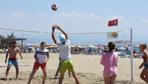 Akçay plajı yeniden halkın oldu