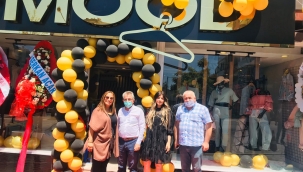 Aliağa'da  Mood Giyim Mağazası açıldı.  