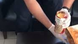 Dikili'de 139 Kök Hint Keneviri Ele geçirildi.