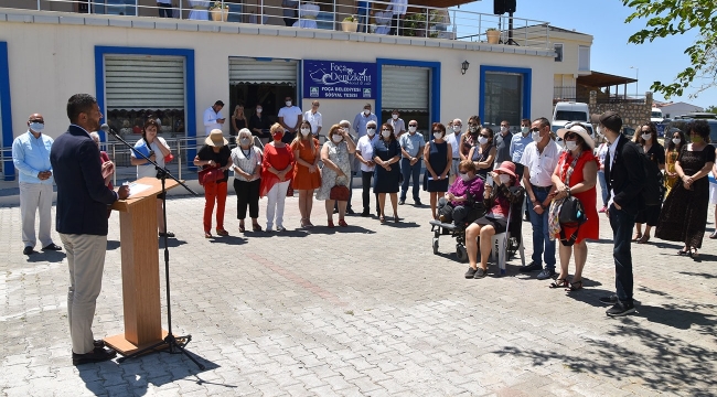 FOÇA'DA İLK KEZ ENGELSİZ KIRMIZI BAYRAK DALGALANDI