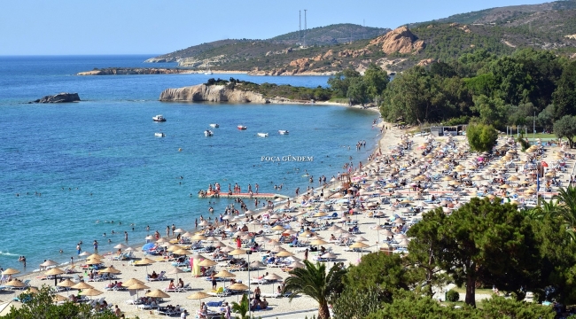 Foça Plajlarına Üç Mavi Bayrak