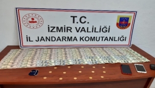 İzmir'de kendilerini polis olarak tanıtan dolandırıcılar vatandaşı tuzağına düşürdü