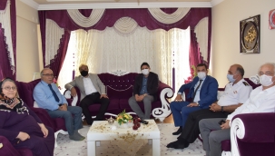 30 Ağustos Zafer Haftası Kapsamında Aliağa'da Şehit Aileleri Ziyaret Edildi