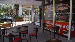 Aliağa'da  koronovirüs salgını  çay ocakları ve kahvehaneleri zor durumda bıraktı 