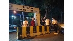 CHP İzmir İl Gençlik Kolları Kongresi'nde kavga çıktı