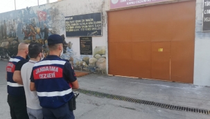 İzmir'de FETÖ'den hapis cezası bulunan bir şahıs  yakalandı