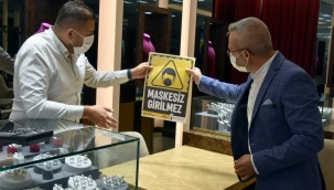 Aliağa Belediyesi Zabıtası'ndan Maske Ve Sosyal Mesafe Hatırlatması