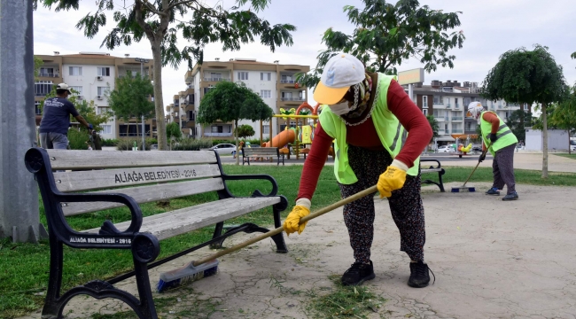  Aliağa'da Park ve Yeşil Alanlar Pırıl Pırıl