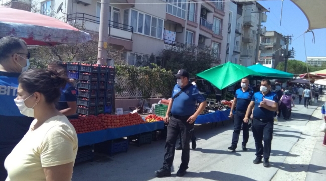 Bergama pazar yerlerinde Pandemi denetimi devam ediyor