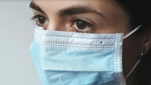 Doktorlar Covid-19'u Yenen İzmirli Hastayı Araştırıyor !