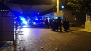 İzmir'de iki grup arasında silahlı kavga: 1 ölü, 3 yaralı