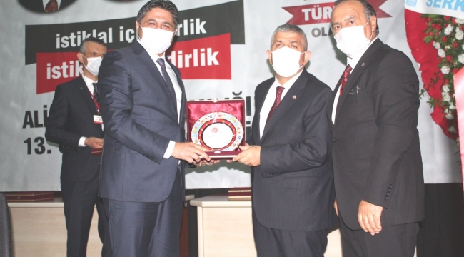 İzmir'de MHP ilçe kongreleri tamamlandı