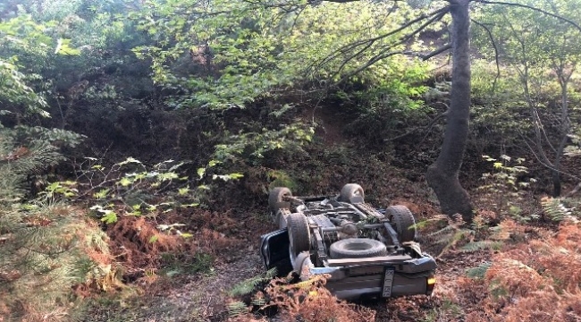 İzmir'de Trafiki kazası : 1 ölü, 2 yaralı