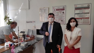 Kınık'ta Ehliyetlerin Kimlik Kartına Tanıtılmasına Başlandı