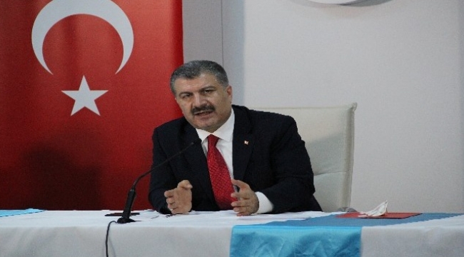 Sağlık Bakanı Fahrettin Koca: "İzmir'de son ayda yüzde 42 vaka artışı var"