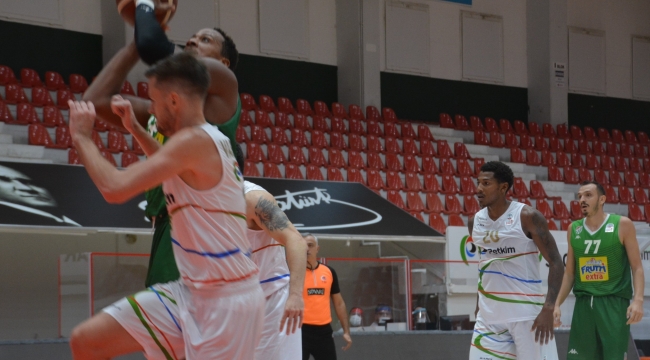 Aliağa Petkim Spor: 108 - Frutti Extra Bursaspor : 80