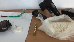 Bergama'da gençleri zehirleyen uyuşturucu taciri yakalandı