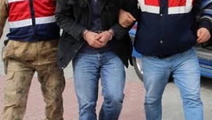 İzmir'de 5 ayrı suçtan aranan şahıs yakalandı