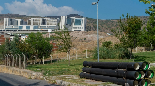 İZSU'dan Şehir Hastanesi'ne 3 km uzunluğunda içme suyu hattı