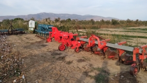 Menemen'de çalınan tarım aletleri çiftçilere teslim edildi