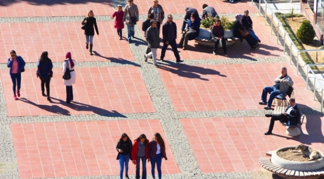 Aliağa'da 65 Yaş Üzeri Vatandaşlara Sokağa Çıkma Kısıtlaması