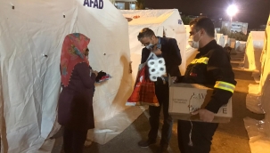 Aliağa'dan depremzedelere yardımlar devam ediyor