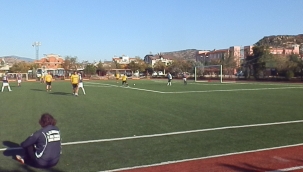 DİKİLİ 14 EYLÜL MASTERLER - FOÇA BELEDİYESPOR MASTERLER 4 -4