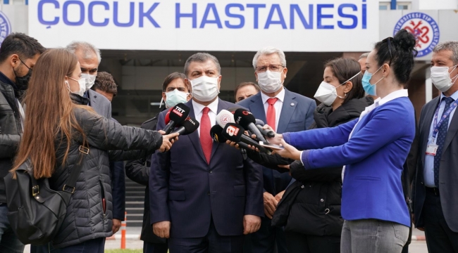 "Ege Üniversitesi olağanüstü bir gayret içinde oldu"