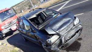 Aliağa'da Trafik Kazası :1 yaralı